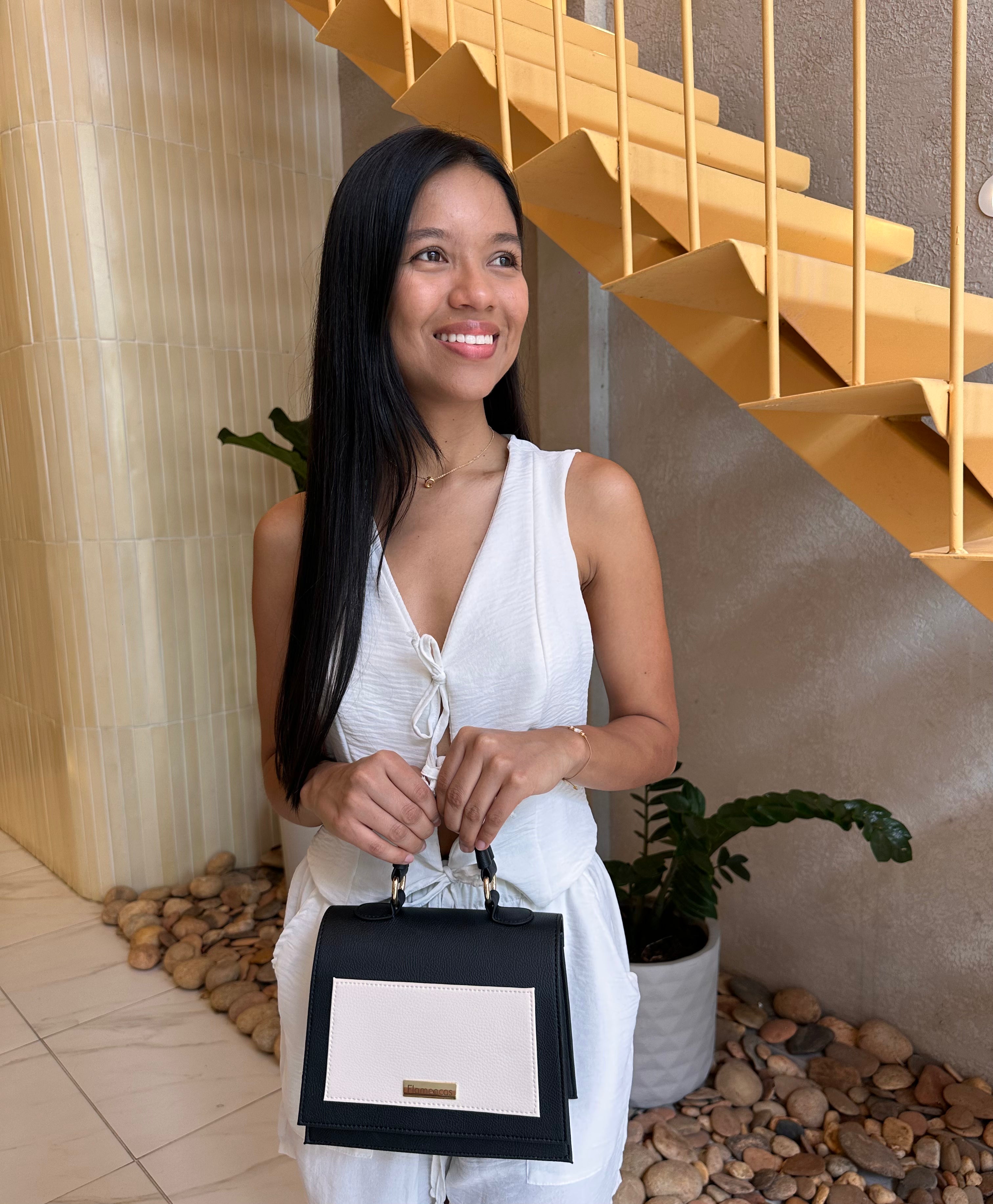 Bolso Mini Sara Negro x Talco